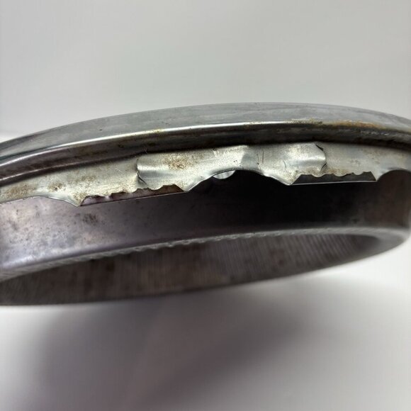 1969-1973 Chrysler New Yorker 15" Hub Cap (U-B20) - Picture 9 of 9